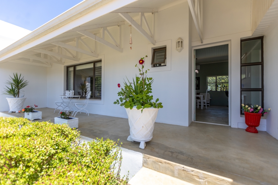 4 Bedroom Property for Sale in Riebeek Kasteel Western Cape